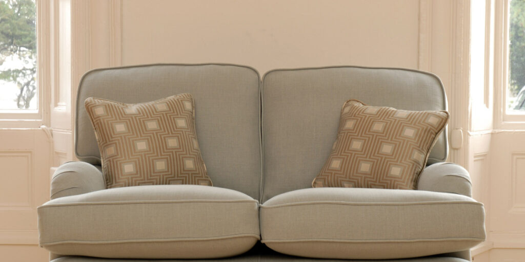 Finding the Perfect 2 Seater Sofas for Small Spaces